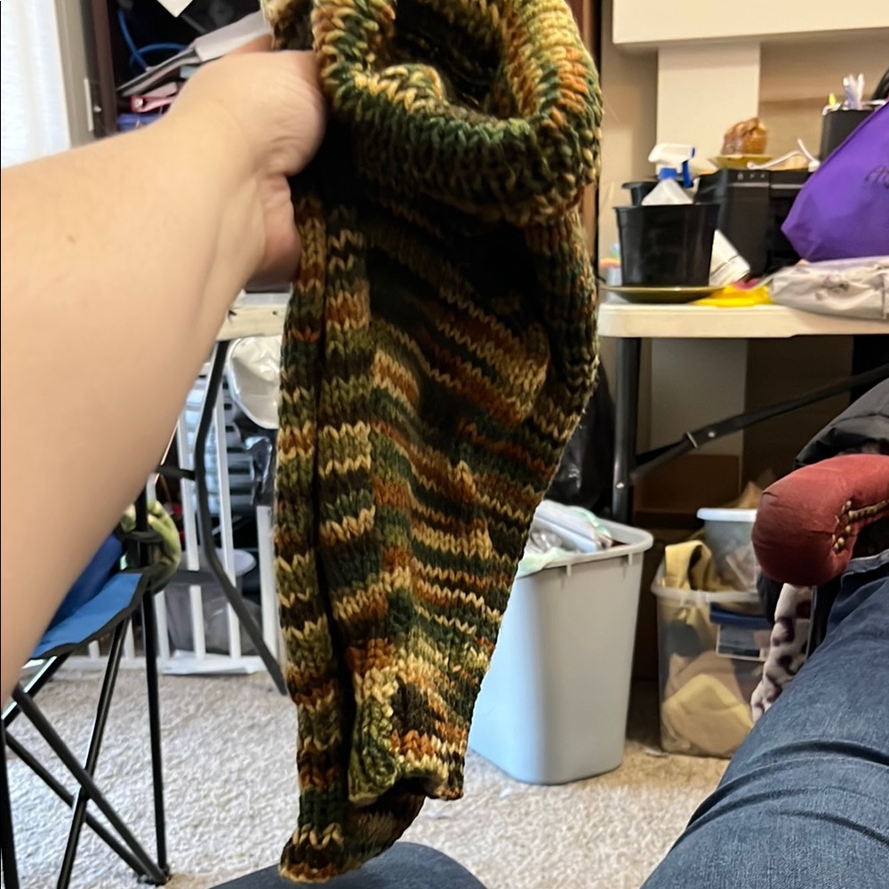 Chunky Knit Green and Brown Arm Warmers Accessory